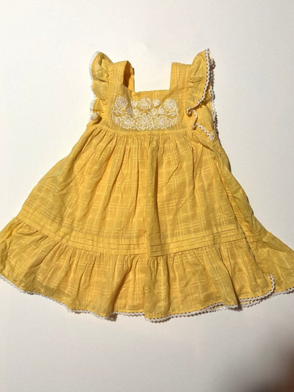 Max Studio Kids Girls 4T Yellow Embroidered Flutter Sleeve Cottagecore Dress